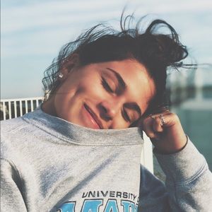 Meet your Posher, Victoria